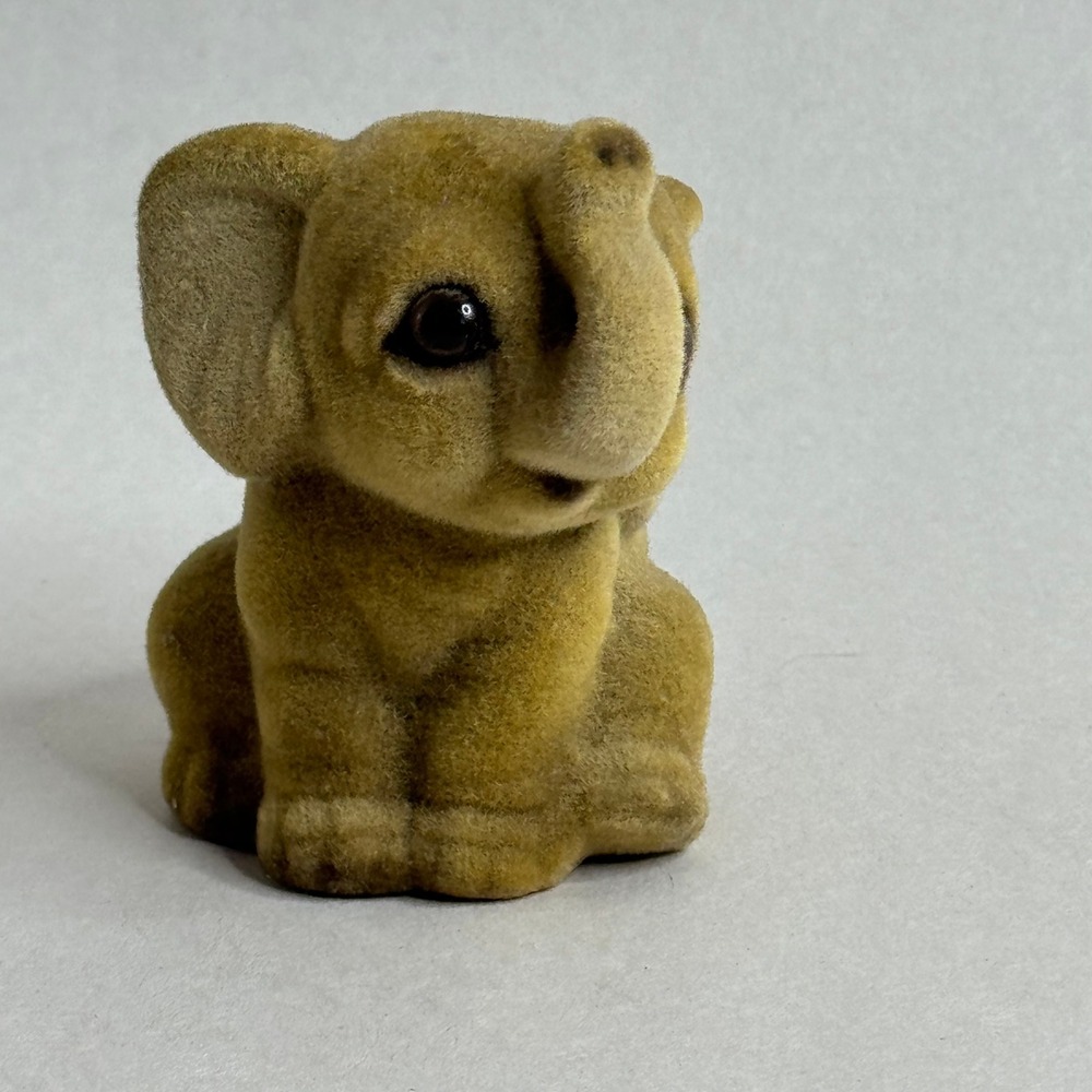 Elephant‎ Velour Figurine Original GG Originals Japan Small Collectible Vintage